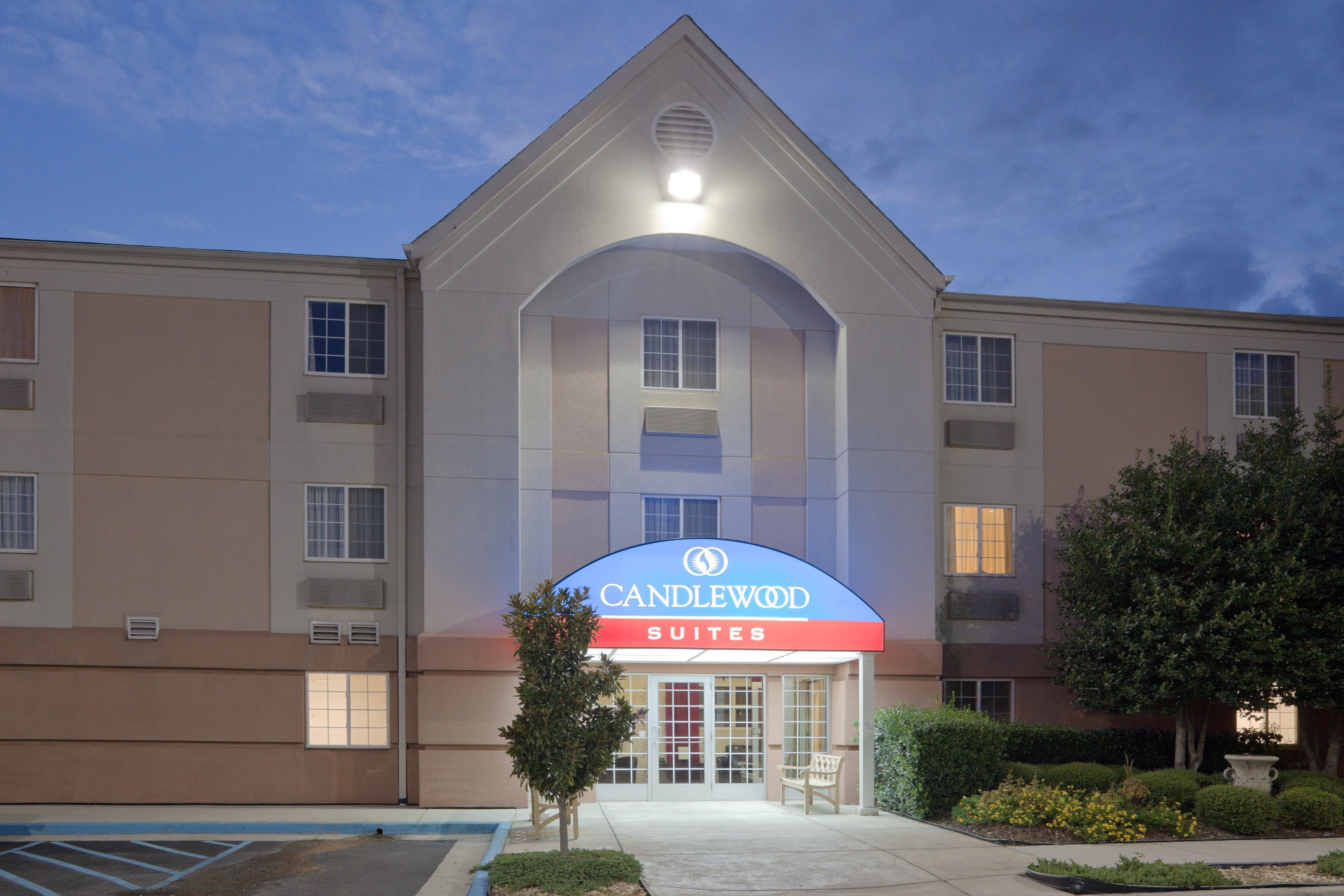 Sonesta Simply Suites Huntsville Research Park Eksteriør billede