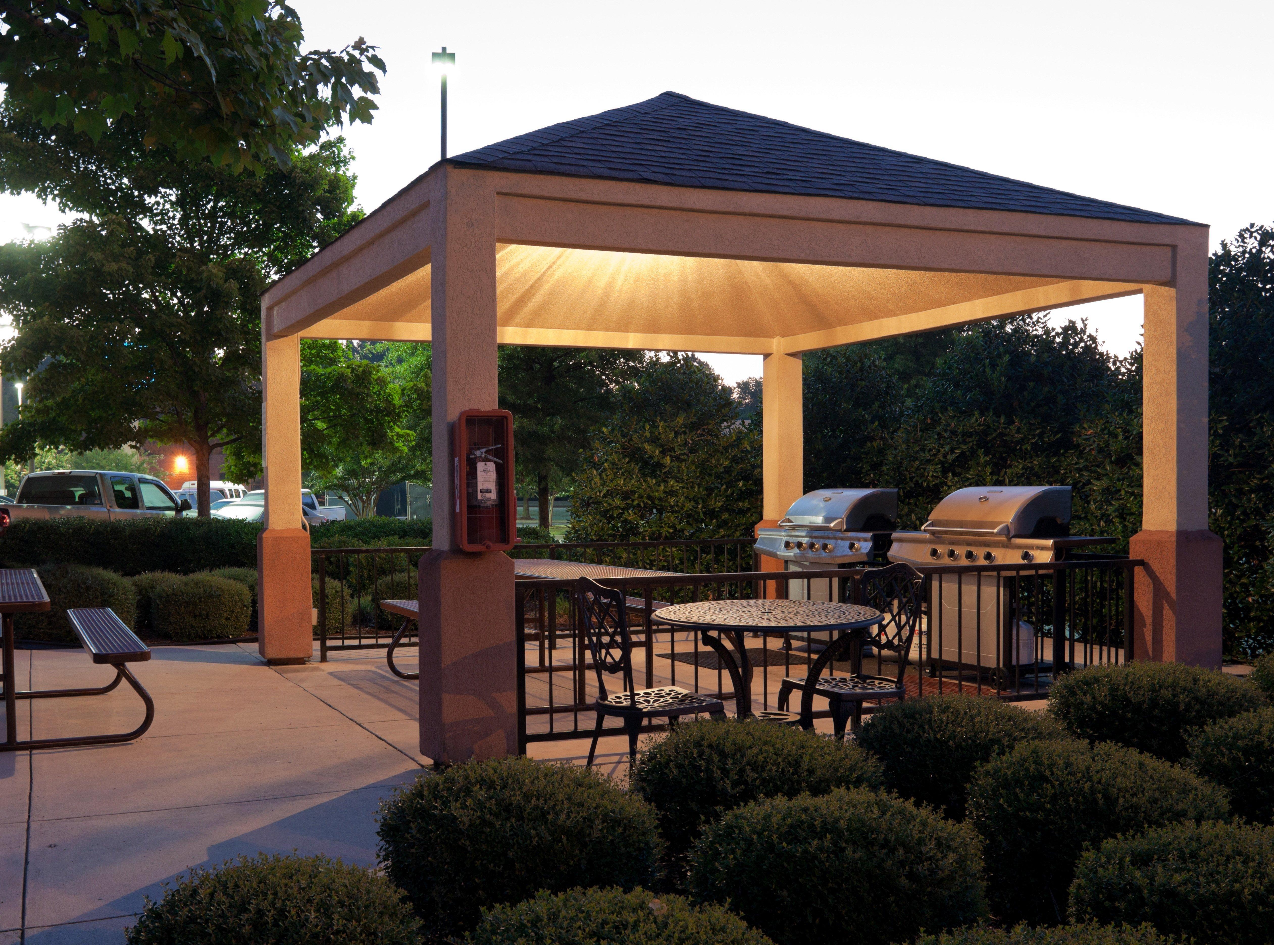 Sonesta Simply Suites Huntsville Research Park Eksteriør billede
