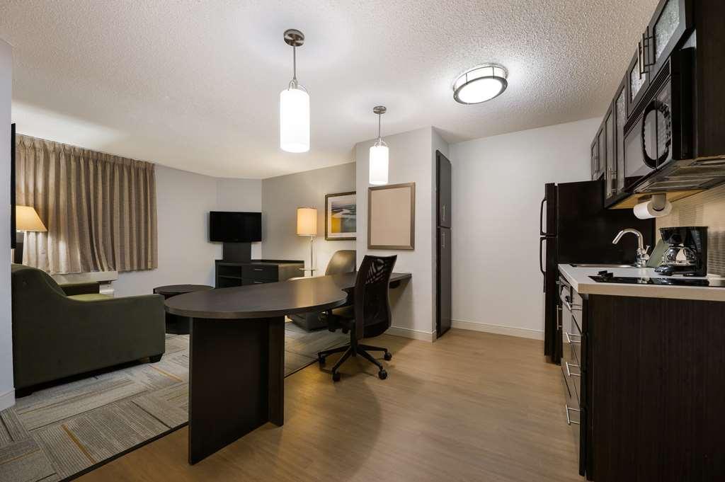 Sonesta Simply Suites Huntsville Research Park Værelse billede